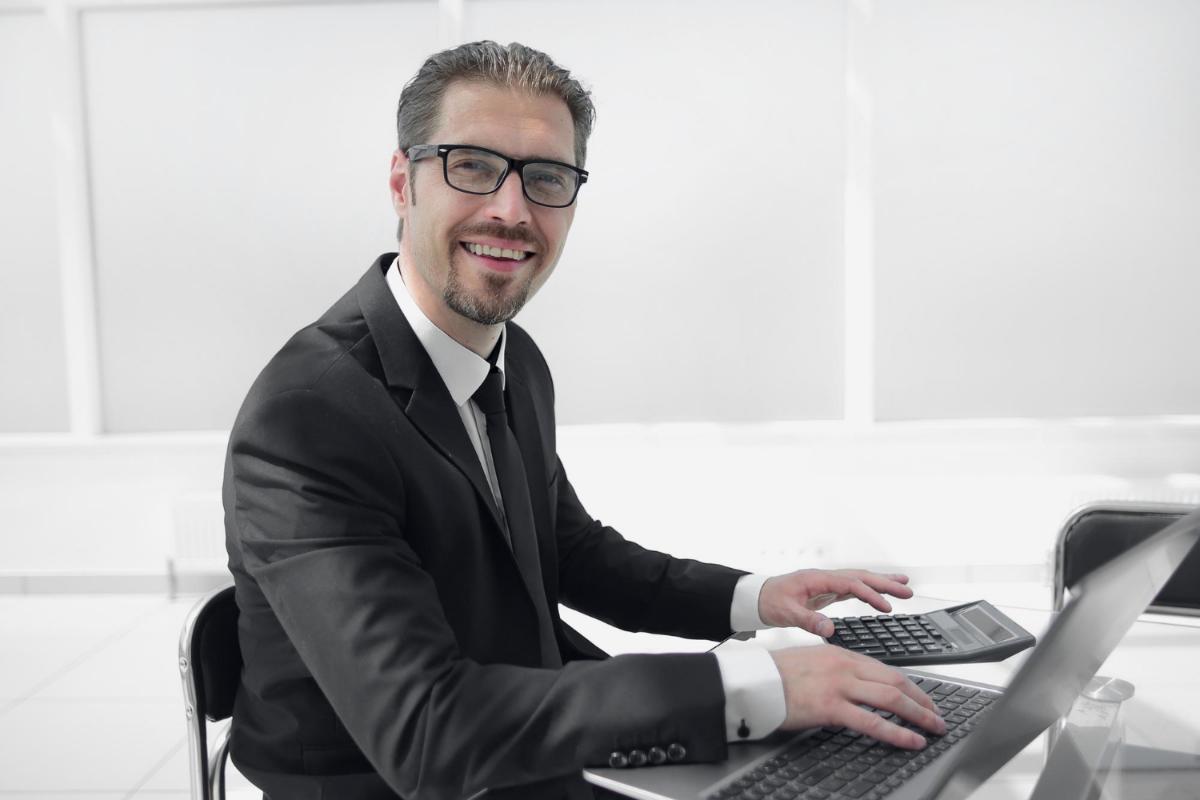 How a Public Adjuster Helps with Your Claim