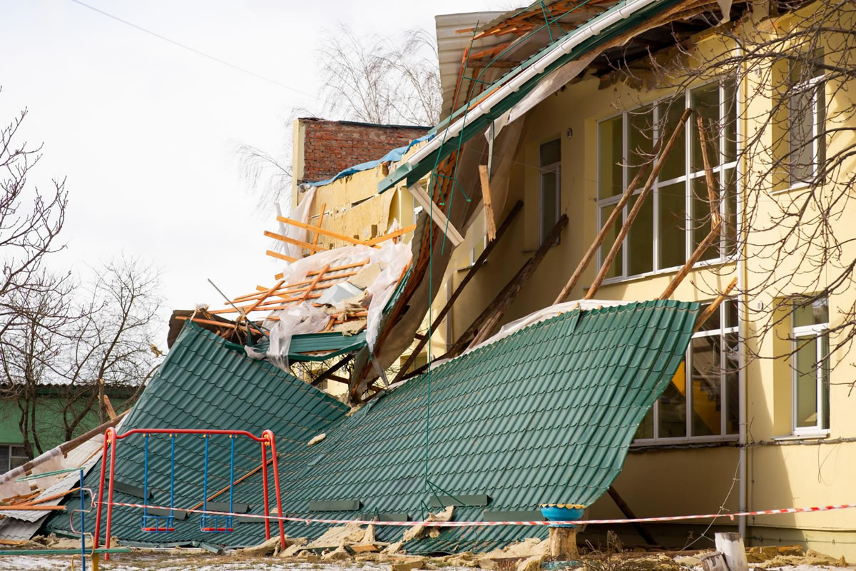 Types of Property Damages that Occur During Hurricane Season