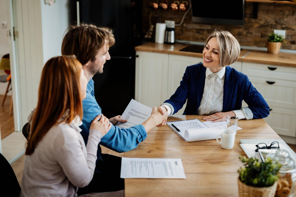 When To Bring in the Pros: Understanding the Role of an Insurance Claims Adjuster