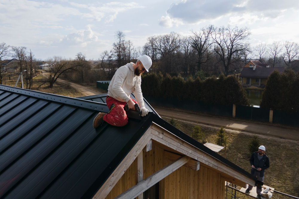Dealing With a Leaking Roof: A Guide to Home Insurance Claims