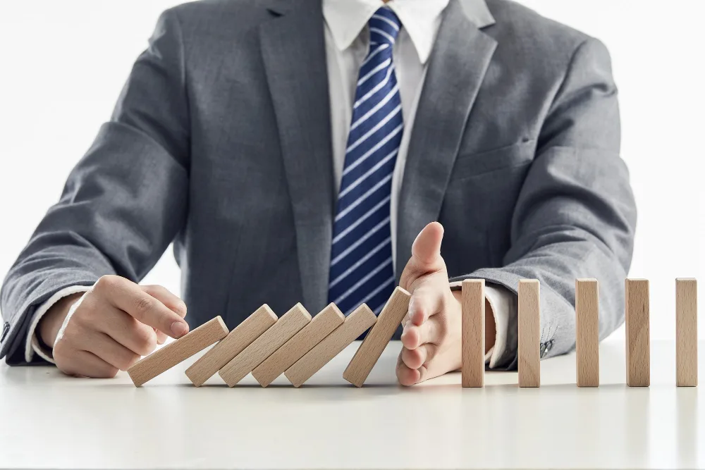 Using Loss Adjusters for Large Loss Claims