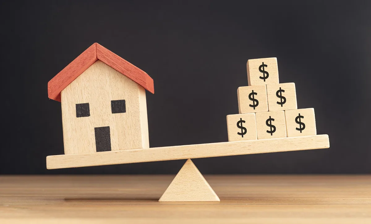 Understanding Actual Cash Value Versus Recoverable Cash Value