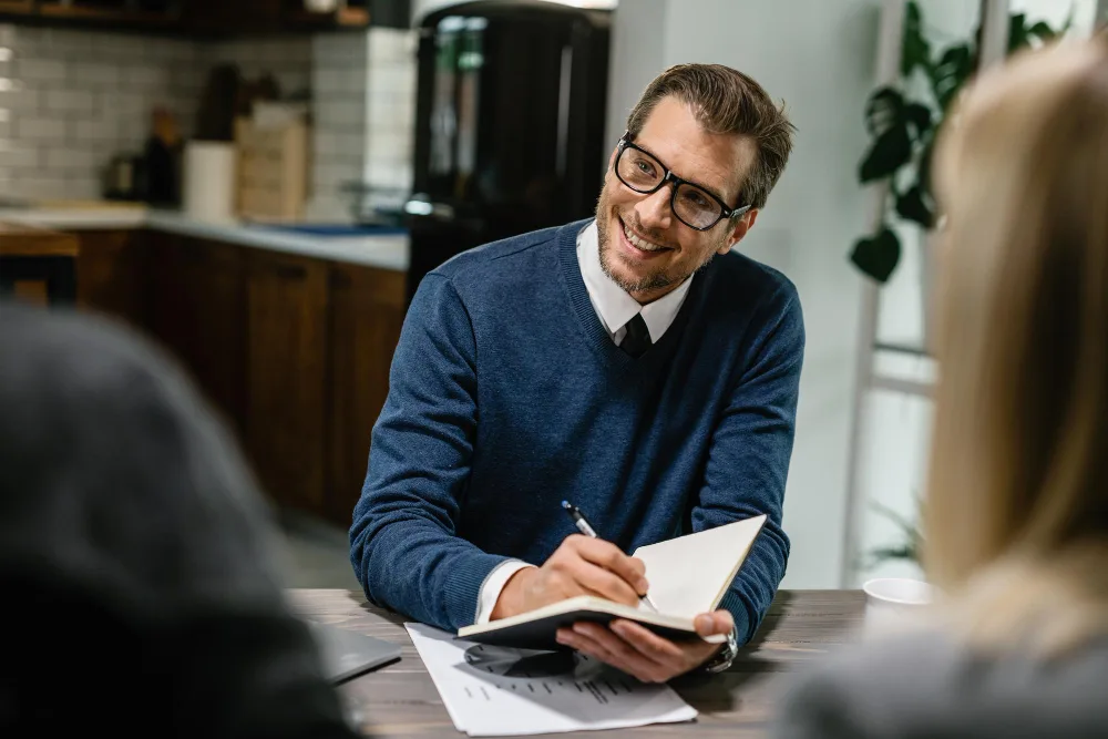 What are Insurance Claims Adjusters?