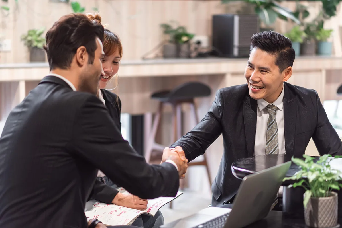 Tips for Clear Communication with Insurance Companies